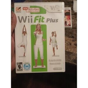 Wii Fit Plus (Nintendo Wii, 2009) Complete